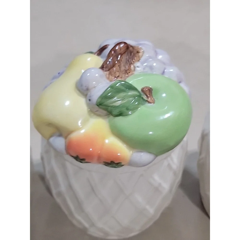 Vintage Ceramic 1970s Made In Japan 3D Fruit Covered Canister Set Of‎ 4 Unmarked